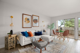 620 S 1st St Unit 104, Austin, TX 78704