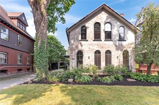 28 Linwood Ave, Buffalo, NY 14209