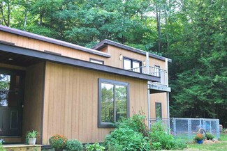 25 W Hill Rd, Marlborough, NH 03455