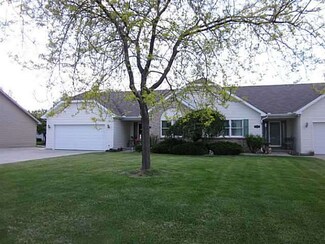 576 Wedgewood St Unit 576, Elmore, OH 43416