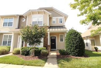 822 Gentlewinds Ct, Fort Mill, SC 29708