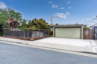 2037 Harding Ave, San Mateo, CA 94403