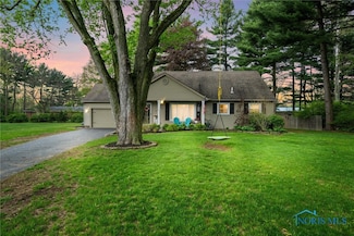 4405 Able Ct, Sylvania, OH 43560