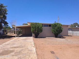 317 W Busby Dr, Sierra Vista, AZ 85635