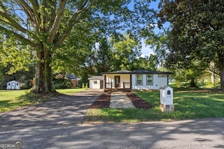 172 Jasper St, Fairmount, GA 30139