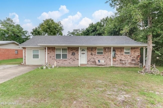 259 Reinike Rd, Long Beach, MS 39560