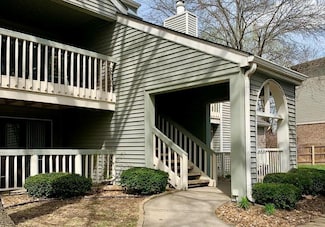 8806 W 106th Terrace, Overland Park, KS 66212