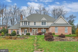 101 Woodview Dr, Orwigsburg, PA 17961