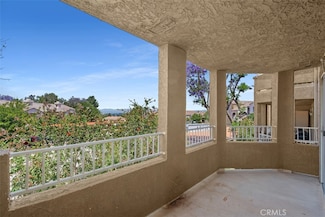 2400 San Gabriel Way Unit 205, Corona, CA 92882