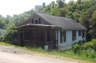4791 Waterford Rd, Marietta, OH 45750