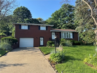 1306 Spring St, Latrobe, PA 15650