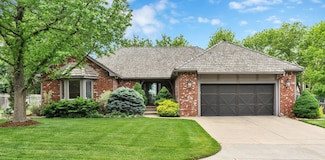812 N Cypress Ct, Wichita, KS 67206