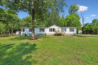 21 Vantrease Rd, Brush Creek, TN 38547