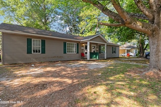 1117 Park St, Elizabeth City, NC 27909