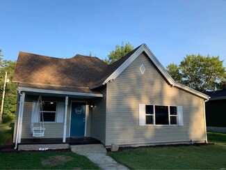 442 S Jenkins St, Centralia, MO 65240