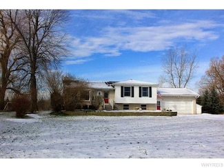3330 Bowen Rd, Elma, NY 14059