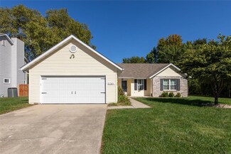 3281 Bridgewater Dr, Belleville, IL 62221
