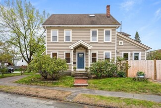 8 Hemingway St, Winchester, MA 01890