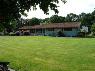 3004 Bennett Rd, Centralia, WA 98531