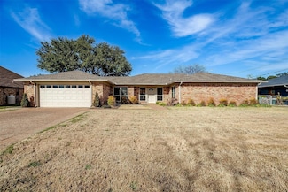 500 Tahiti Dr, Granbury, TX 76048
