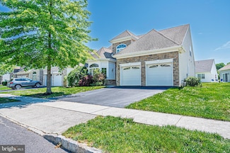 32 Lewis Dr, Mays Landing, NJ 08330