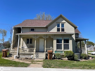 1203 Main St, Grinnell, IA 50112