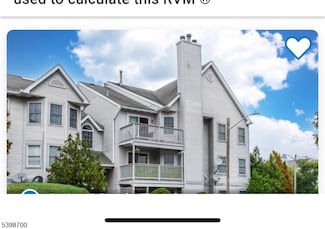 3 Quartz Ln, Paterson, NJ 07501