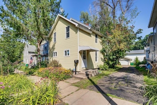 1109 1st St S, Stillwater, MN 55082