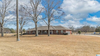9524 County Road 42, Jemison, AL 35085