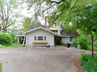 1207 van Buskirk Rd, Anderson, IN 46011