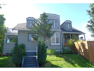1830 SE Claybourne St, Portland, OR 97202