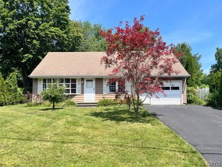 8 Lyndale Ct, East Syracuse, NY 13057