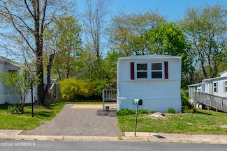 4 Alissa Terrace, Jackson Township, NJ 08527