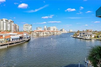 205 Park Shore Dr Unit 4-443, Naples, FL 34103