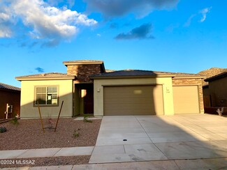 17605 S Ridgerunner Dr, Vail, AZ 85641
