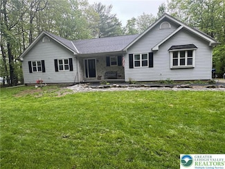 462 Plane St, Weatherly, PA 18255