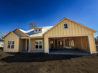 6616 Brookridge Dr, Hahira, GA 31632