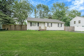 847 Taylor Ave, East Patchogue, NY 11772