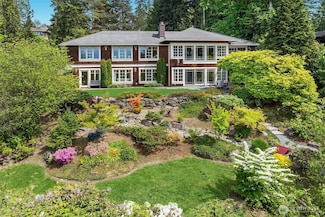 6740 W Mercer Way, Mercer Island, WA 98040