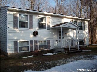 1592 County Route 4, Central Square, NY 13036