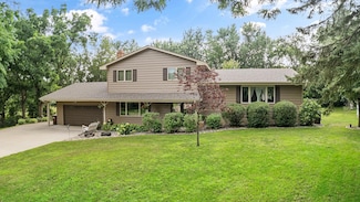 843 37th St SE, Buffalo, MN 55313