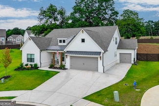 35 Rose Walk Ct, Hoschton, GA 30548