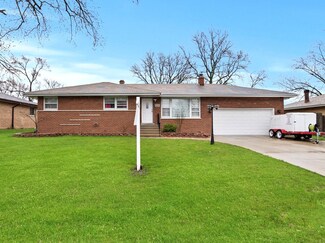 11349 S Neenah Ave, Worth, IL 60482