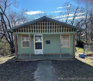 223 E 14th St, Ada, OK 74820