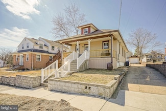 122 S Cedar Ave, Maple Shade, NJ 08052