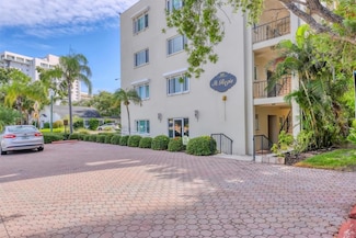 301 S Gulfstream Ave Unit 103, Sarasota, FL 34236