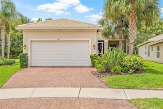 4911 Rock Island Ct, Wimauma, FL 33598