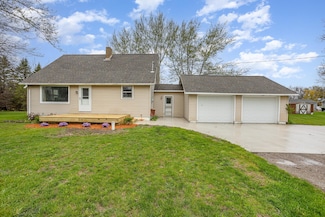 2231 E Anderson Rd, Linwood, MI 48634