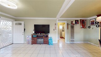 162 E 80th St, Los Angeles, CA 90003