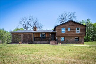 1919 Highway 101 S, Temple, GA 30179